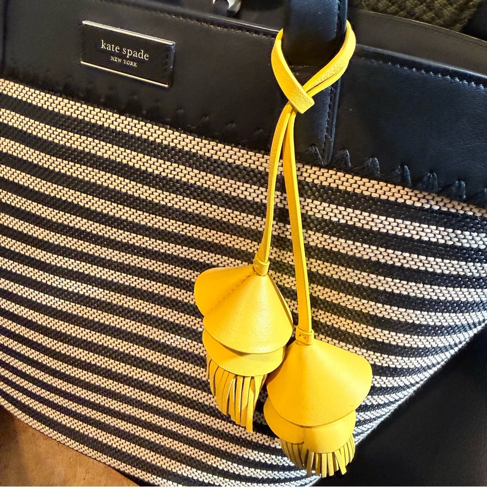 Rare Discontinued Kate Spade The Pier Striped Medium Tote NWT Black Beige Purse! - Picture 14 of 16